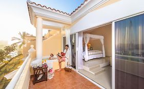Isla Mazatlan Residence Club